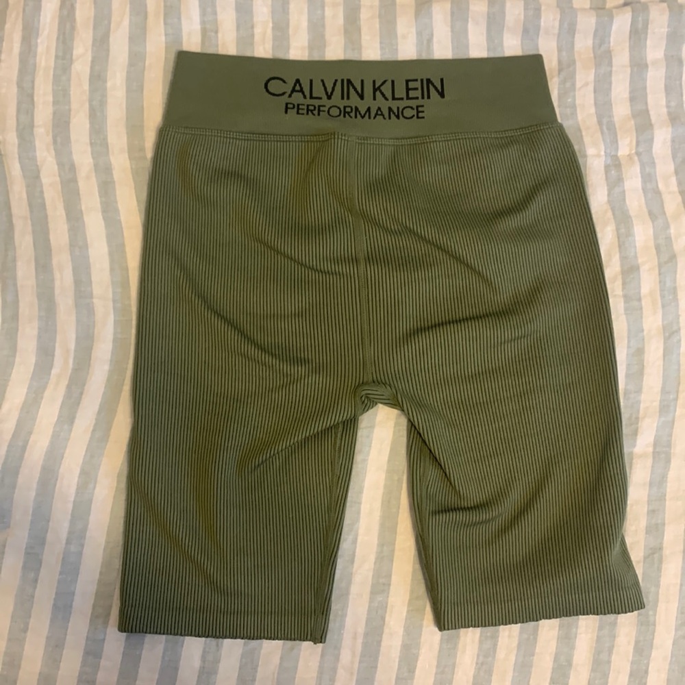 Medium Calvin Klein green biker shorts